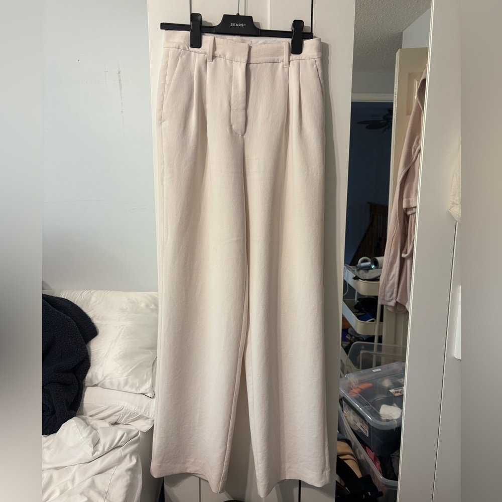 Aritzia Cream Trousers